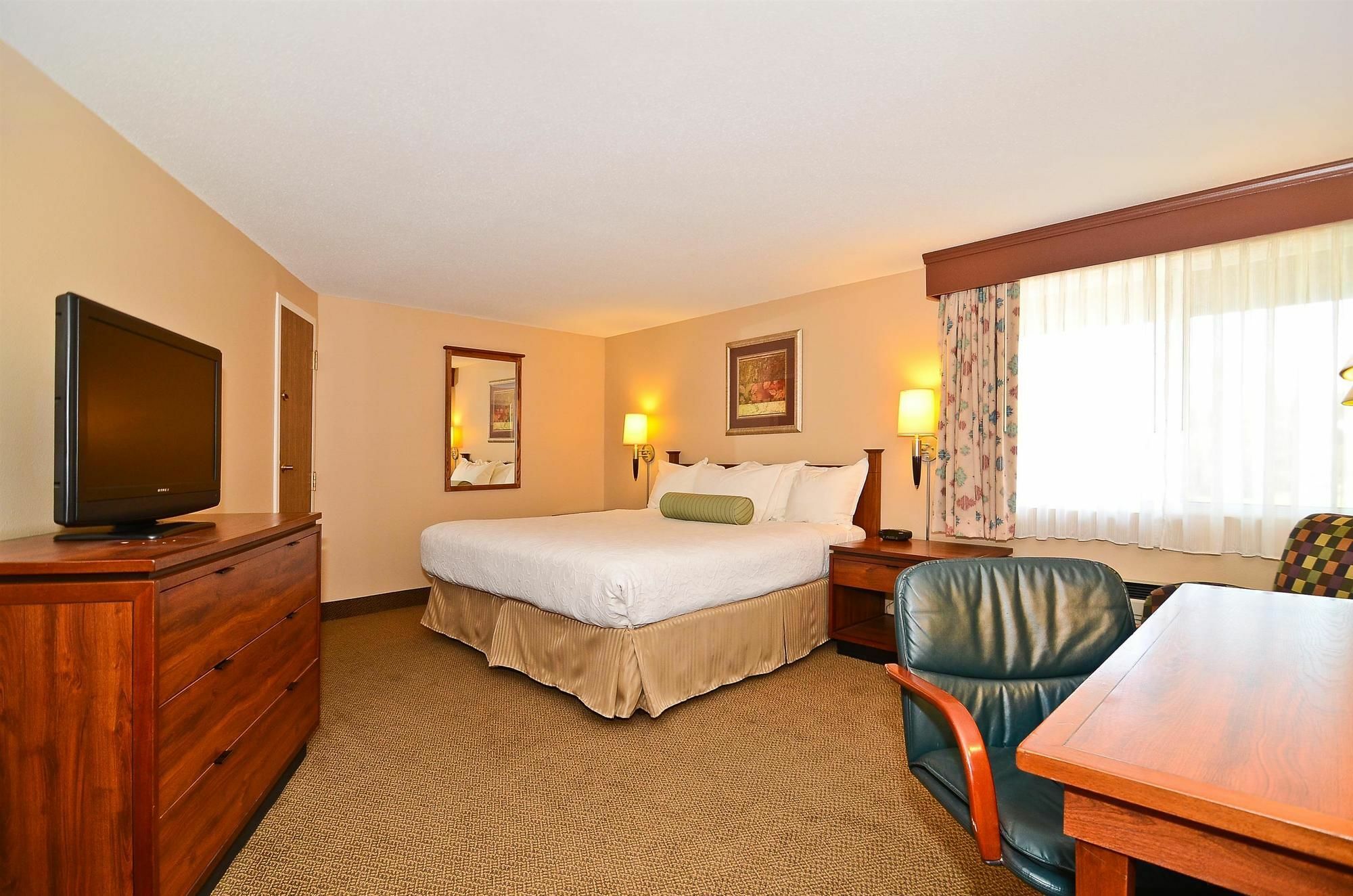 Surestay Plus Hotel By Best Western Black River Falls Exterior foto