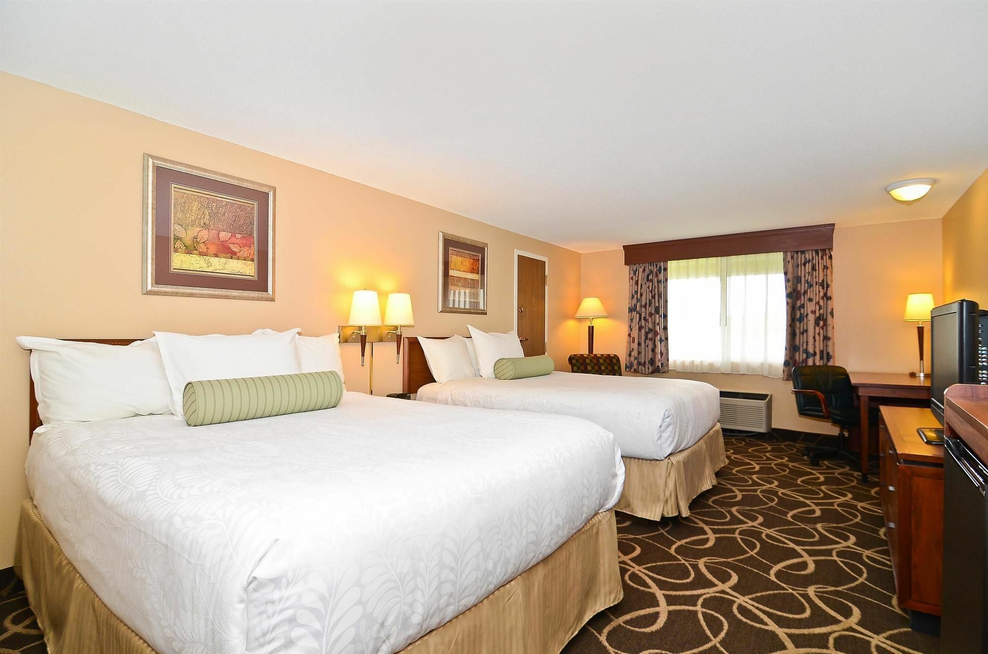 Surestay Plus Hotel By Best Western Black River Falls Exterior foto
